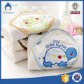 Best selling 100% cotton soft skin embroidery cartoon baby hooded towel baby towel